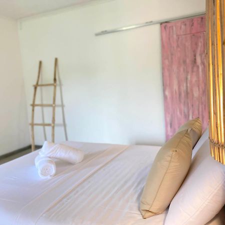 Sky Breeze Hotel Unawatuna Kültér fotó