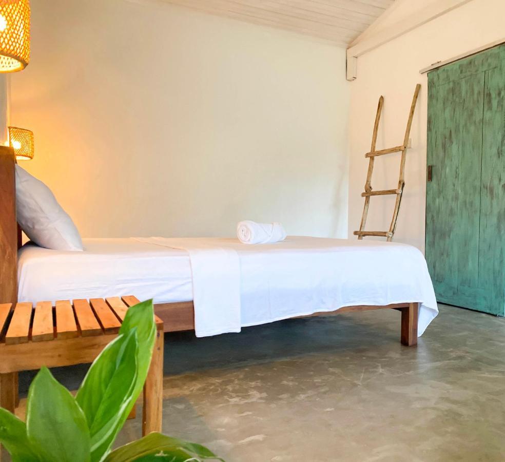 Sky Breeze Hotel Unawatuna Kültér fotó
